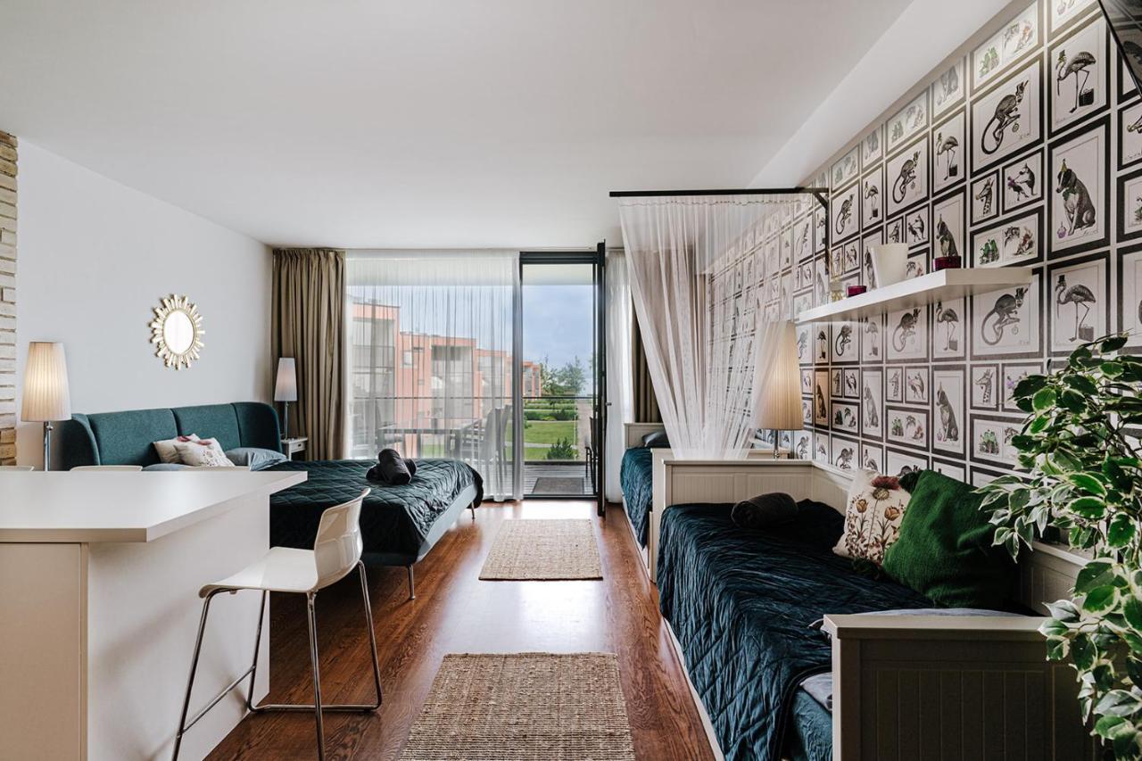 Butique Apartman Balatonlelle Bagian luar foto