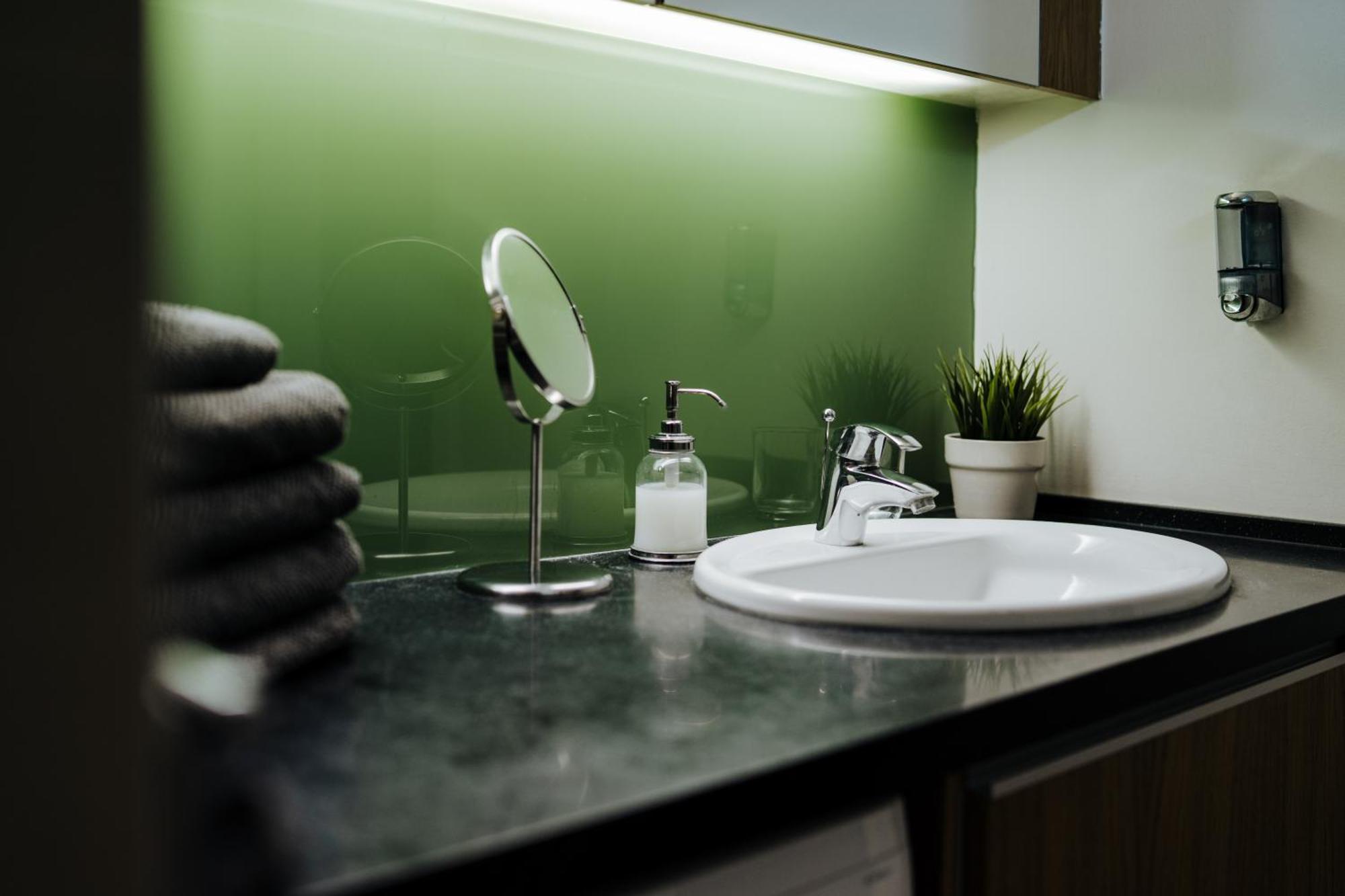Butique Apartman Balatonlelle Bagian luar foto